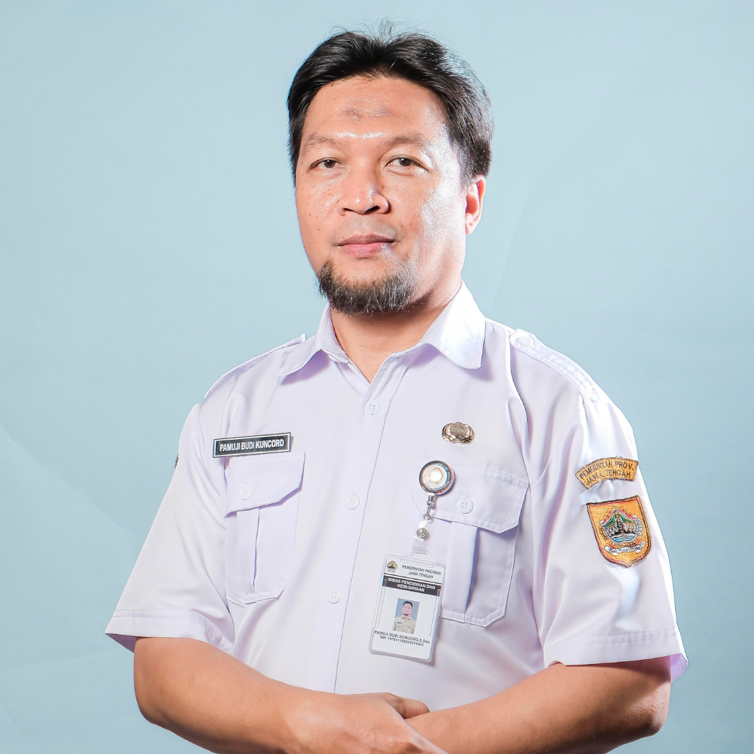 Foto Guru PAMUJI BUDI KUNCORO