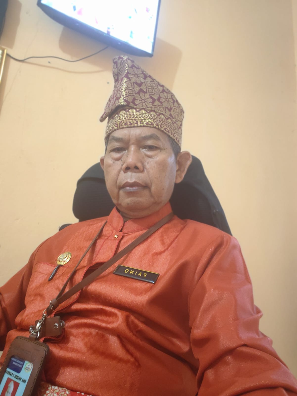Foto Kepala Sekolah Drs. PAINO, M.Pd
