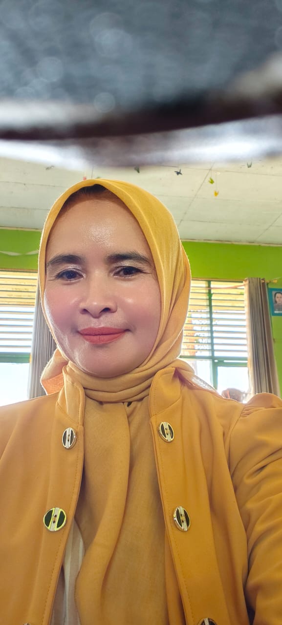 Foto Guru TRISNAWATI