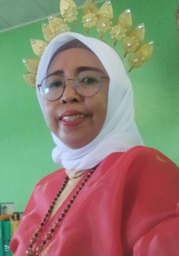 Foto Wali Kelas FITRIANI HALIM