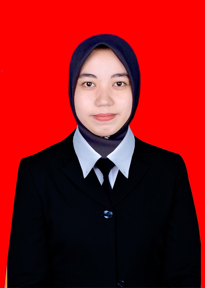 Foto Wali Kelas TATIK HARYANTI