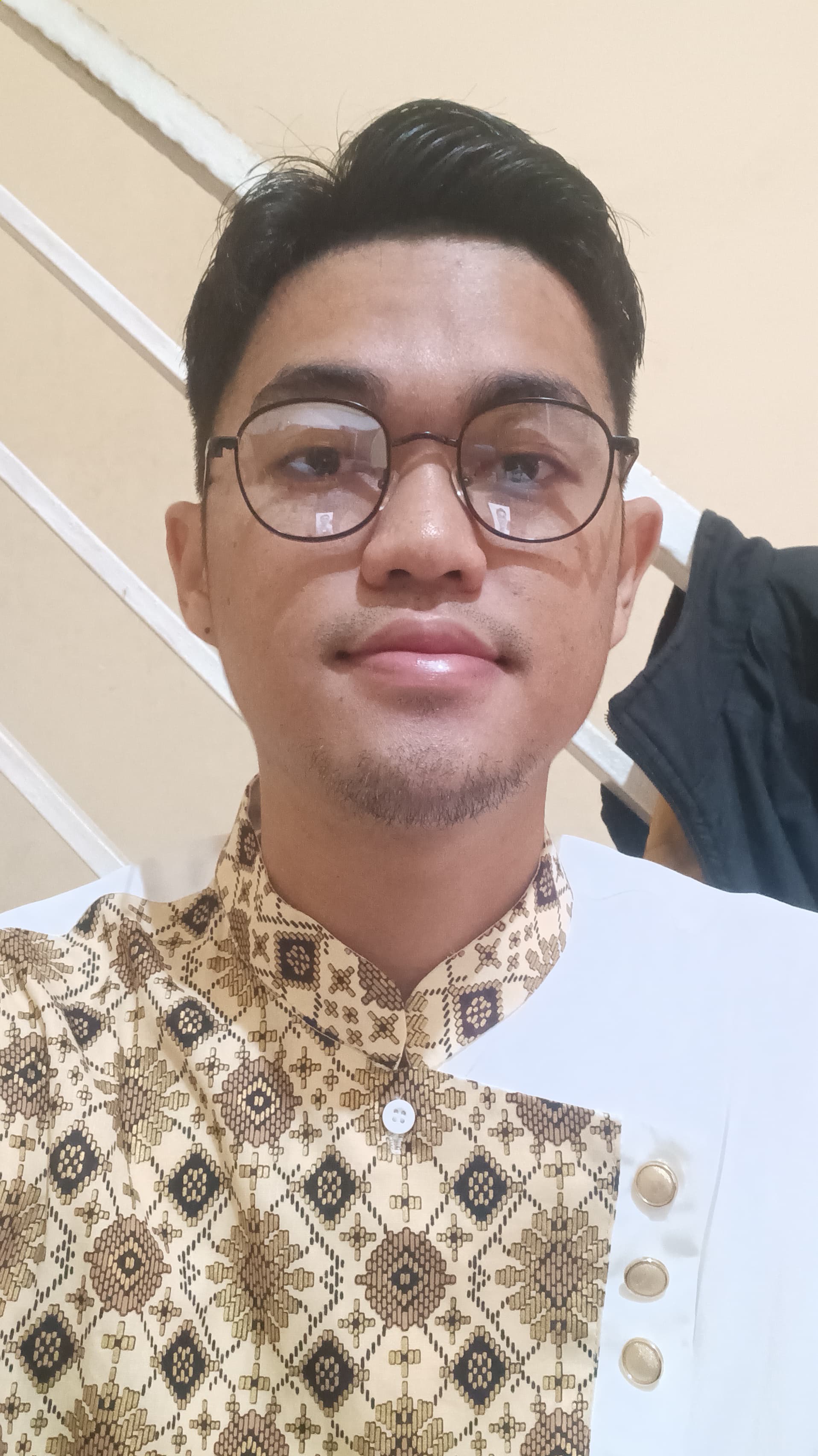 Foto Wali Kelas AINIL FIKRI ASYARI