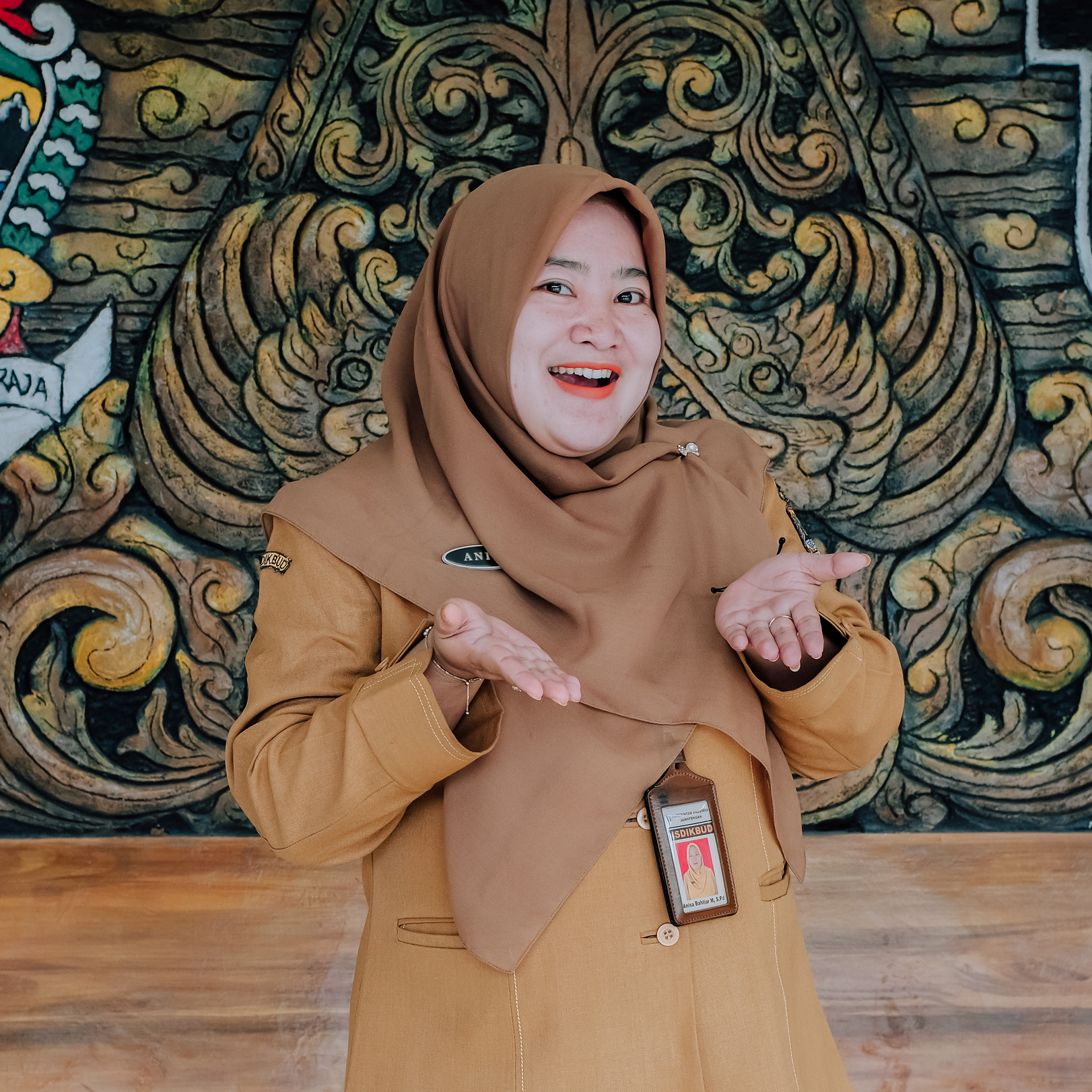 Foto Wali Kelas Anisa Bahtiar Munawaroh