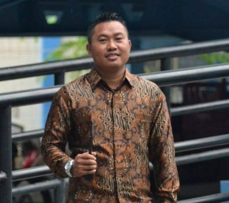 Foto Wali Kelas TRI SETIAWAN, S.Tr.Pi