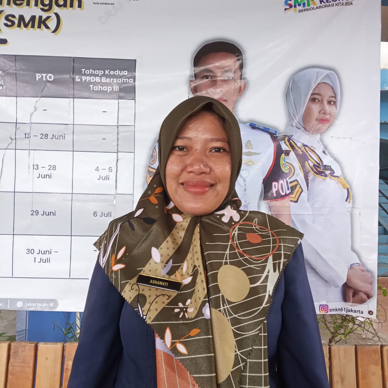 Foto Wali Kelas ASNAWATI, S.Pd