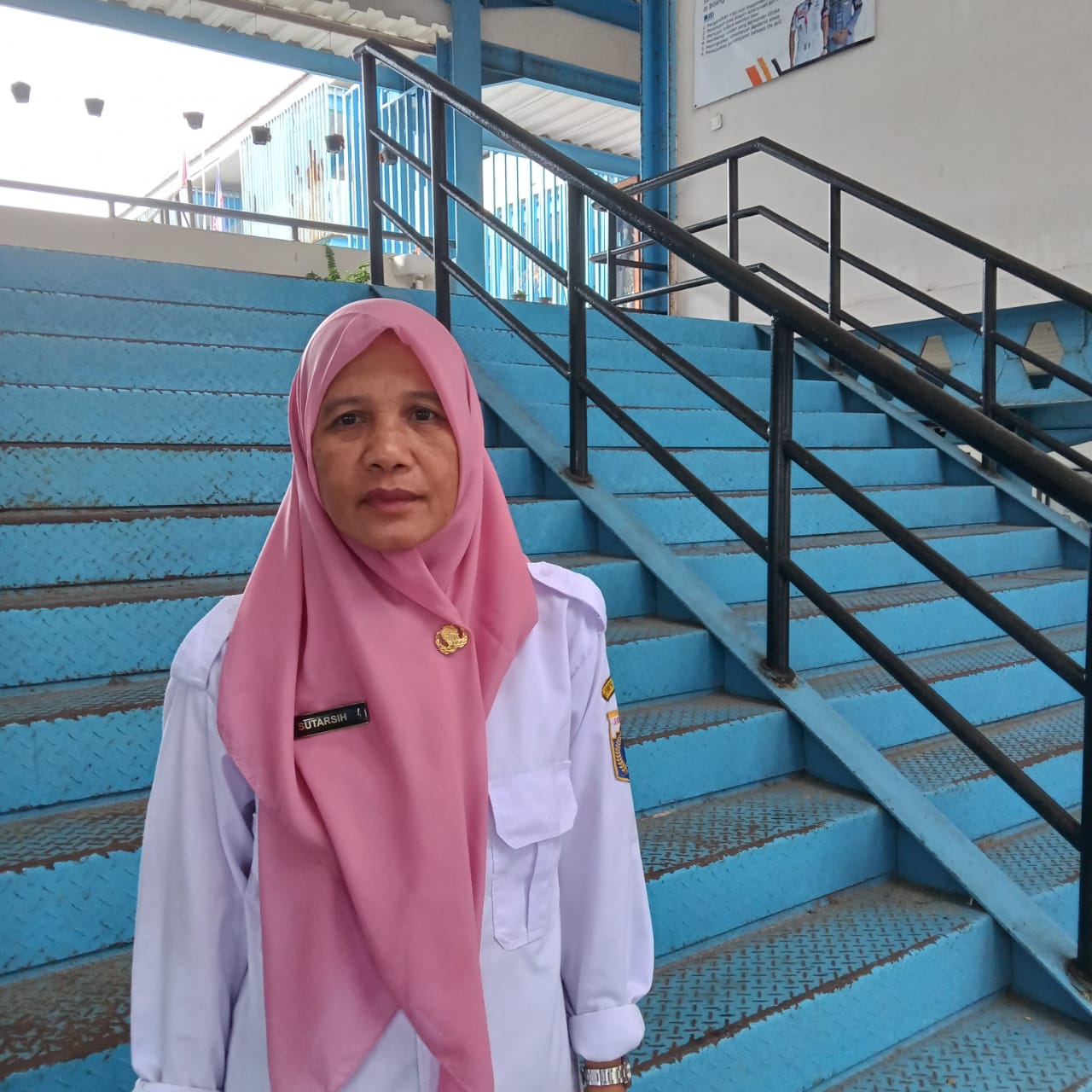 Foto Wali Kelas SUTARSIH, S.Pd