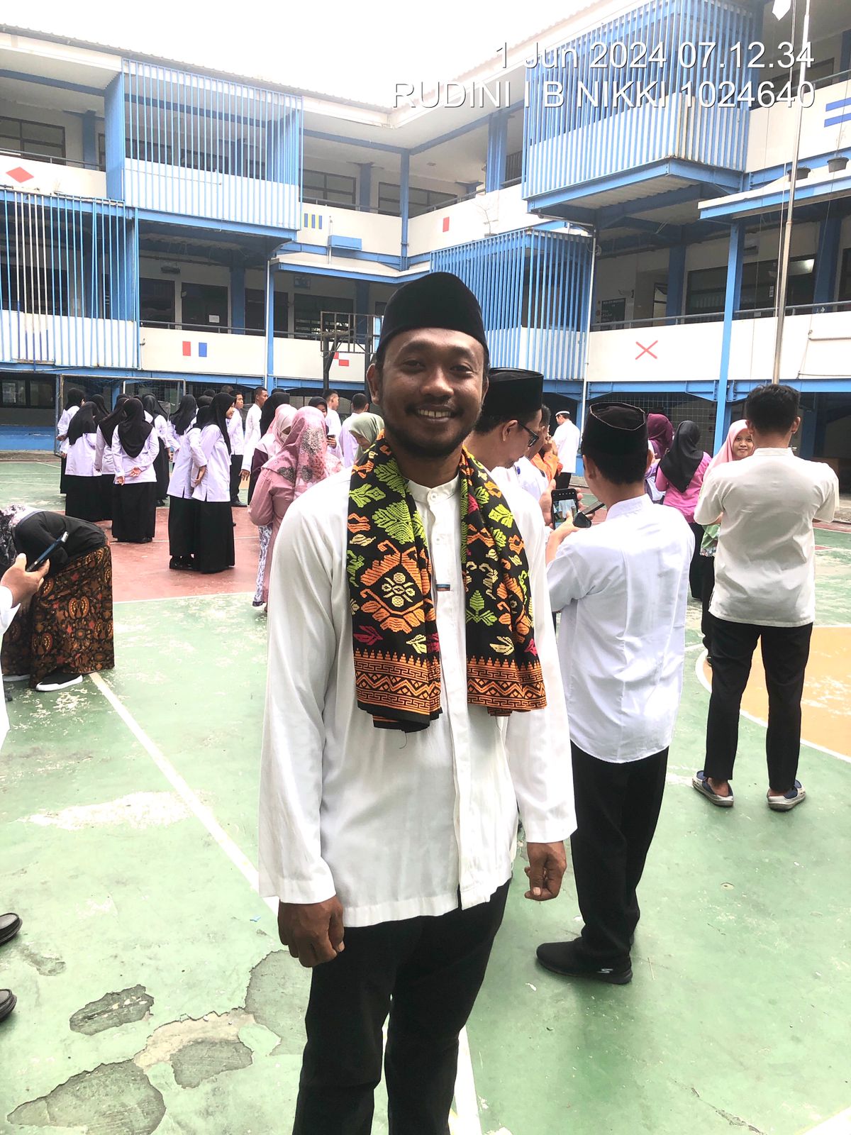 Foto Wali Kelas RUDINI IDA BAGUS, SS