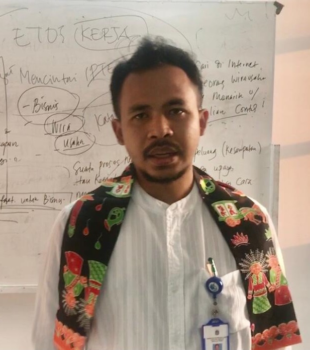 Foto Wali Kelas IHSAN ADITYA, S.Si, S.Pd