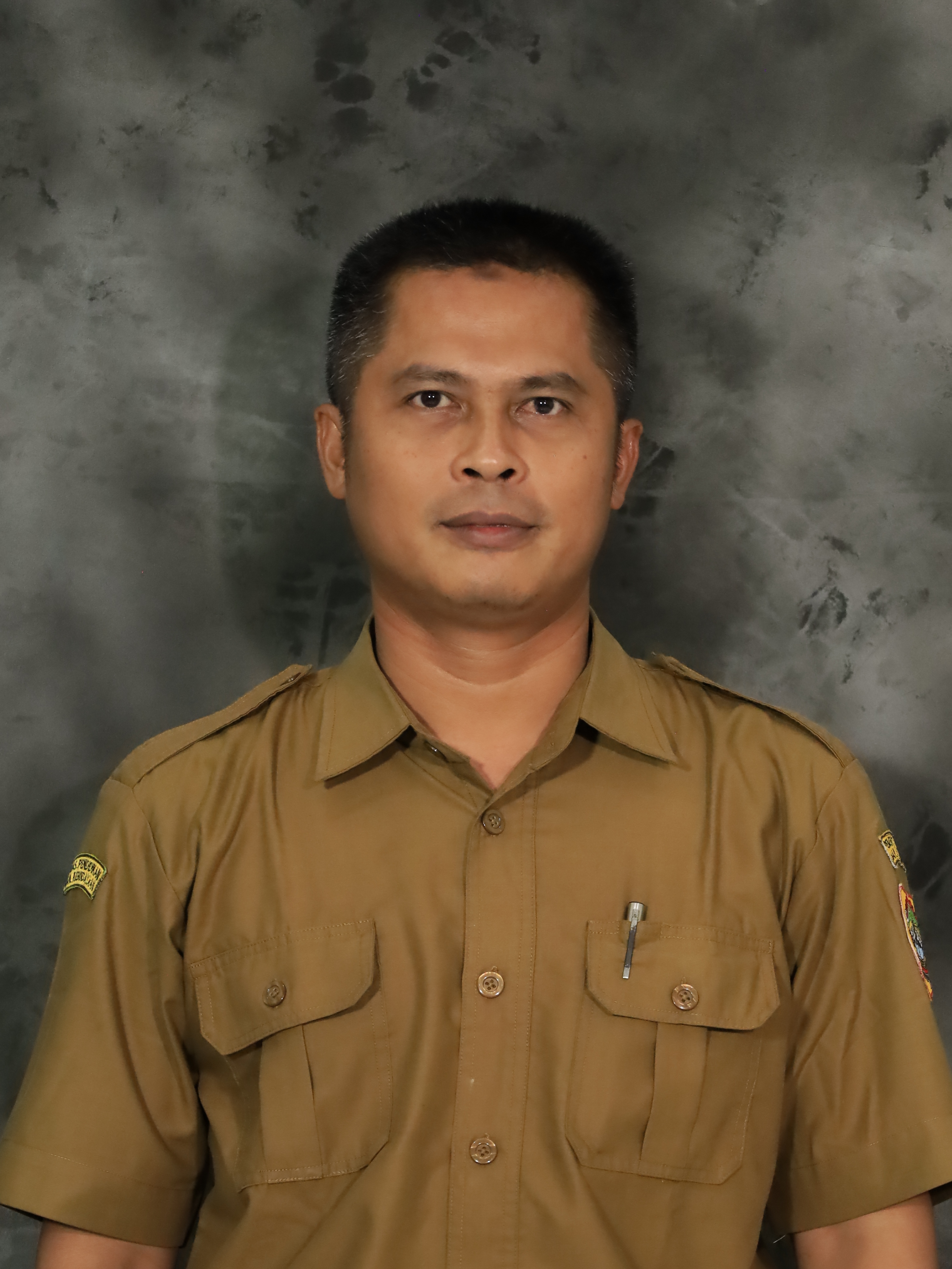 Foto Kepala Sekolah Azwar Anas, S.Pd.,M.Pd.