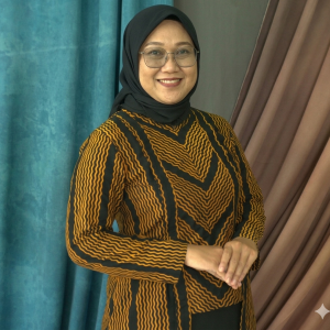 Foto Wakasek Humas WILUJENG JATININGSIH, S.Pd.