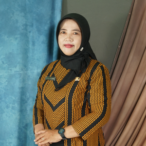 Foto Wakasek Kurikulum NANIK STIYOWATI, M.Pd.