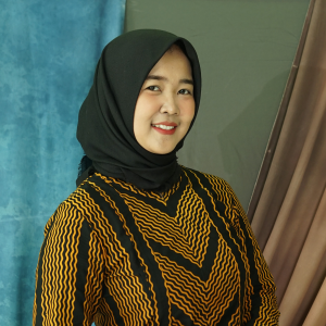 Foto Guru CANDRA INDI KUMALA, M.Pd.