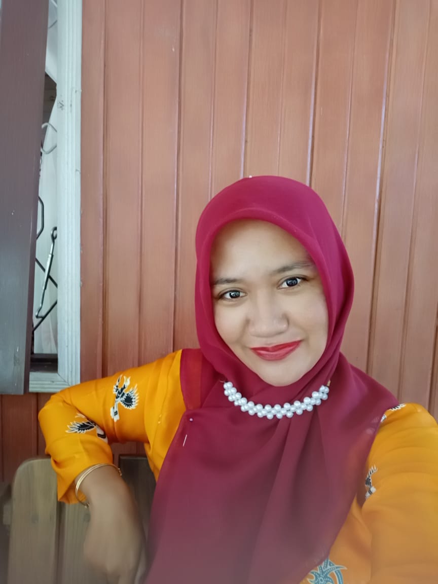 Foto Wakasek Kesiswaan Erise Dwi Amarliya,S.Pd
