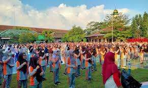 senam pagi setiap hari kamis
