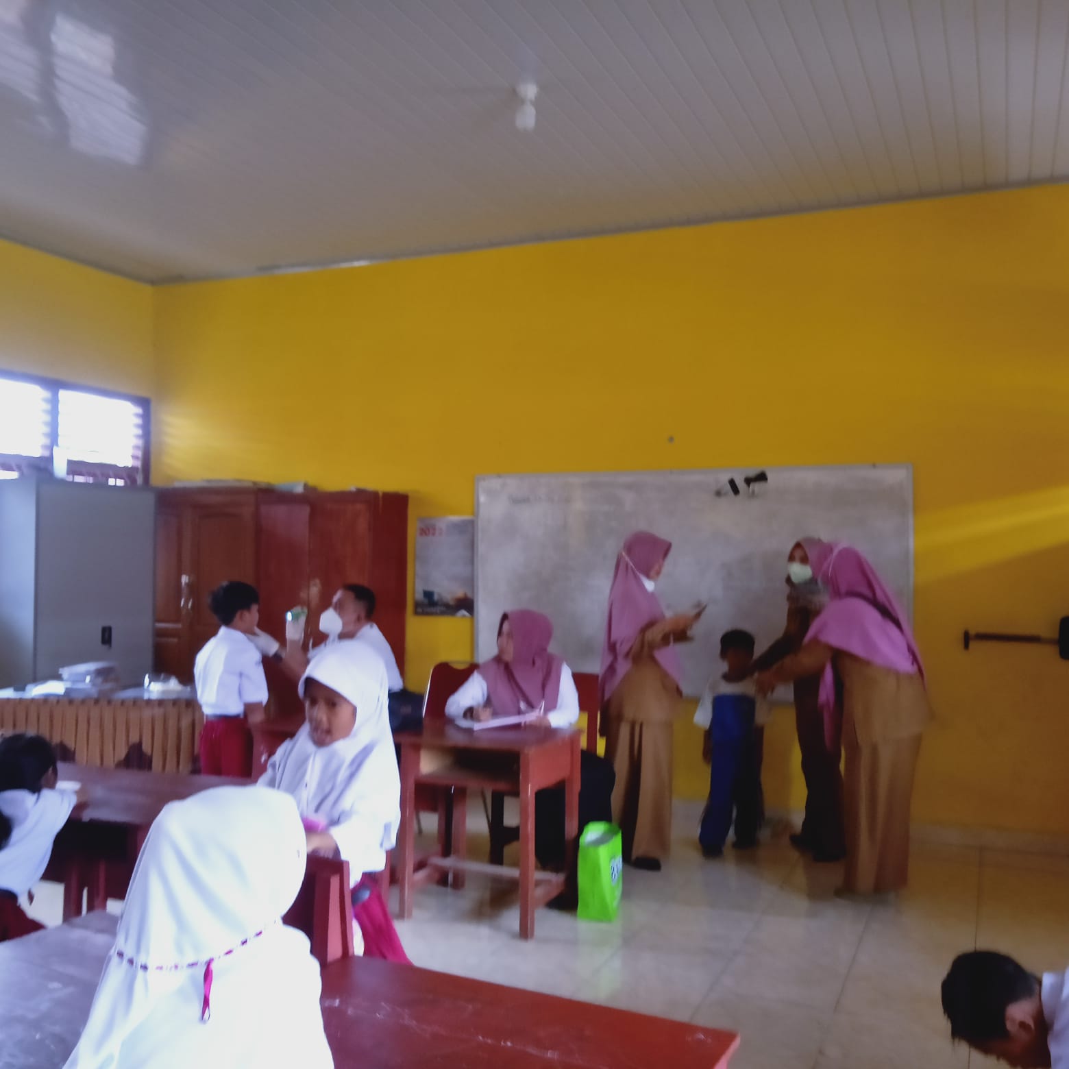 PEMERIKSAAN KESEHATAN