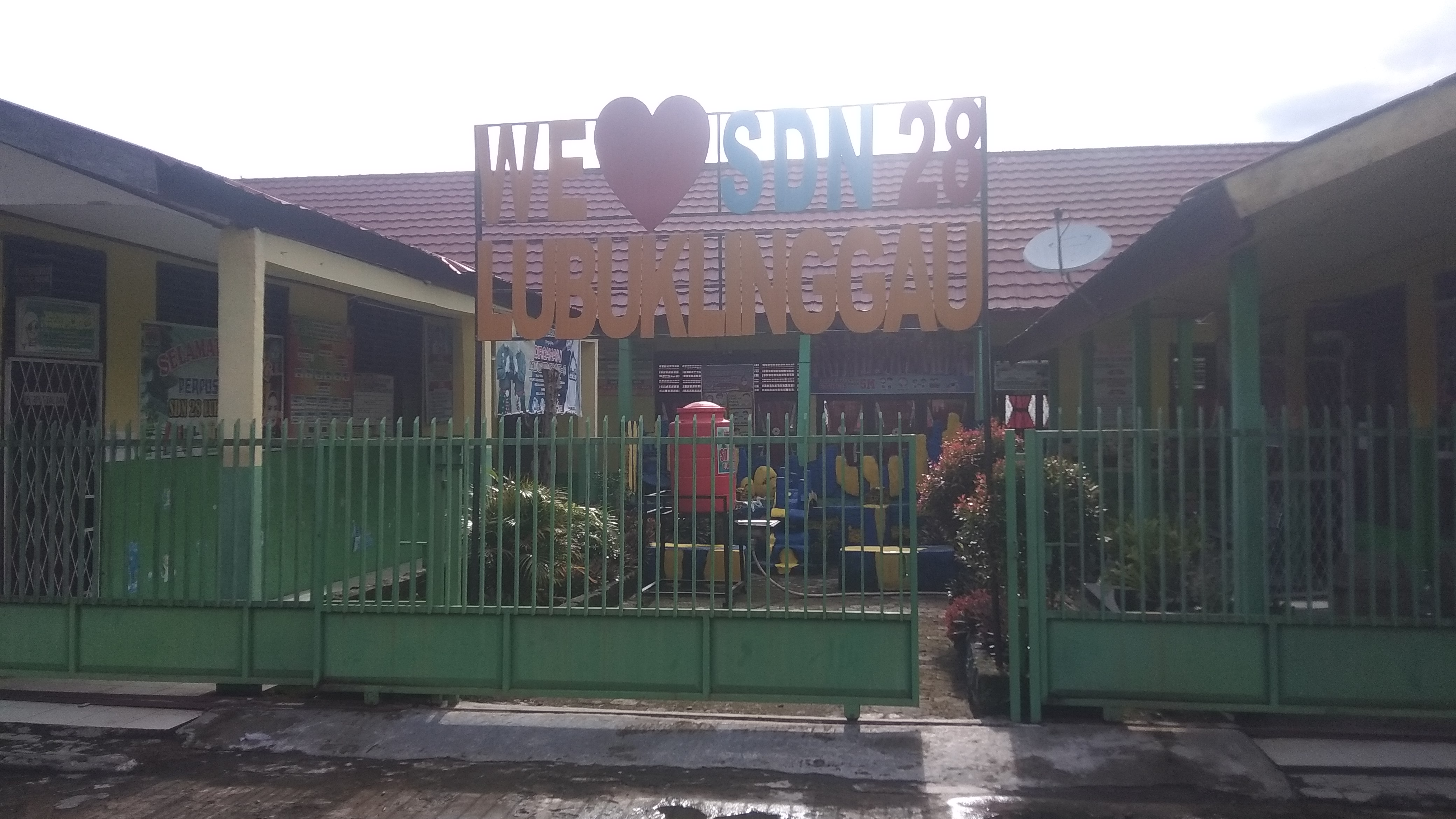 We Love SDN 28 LLG