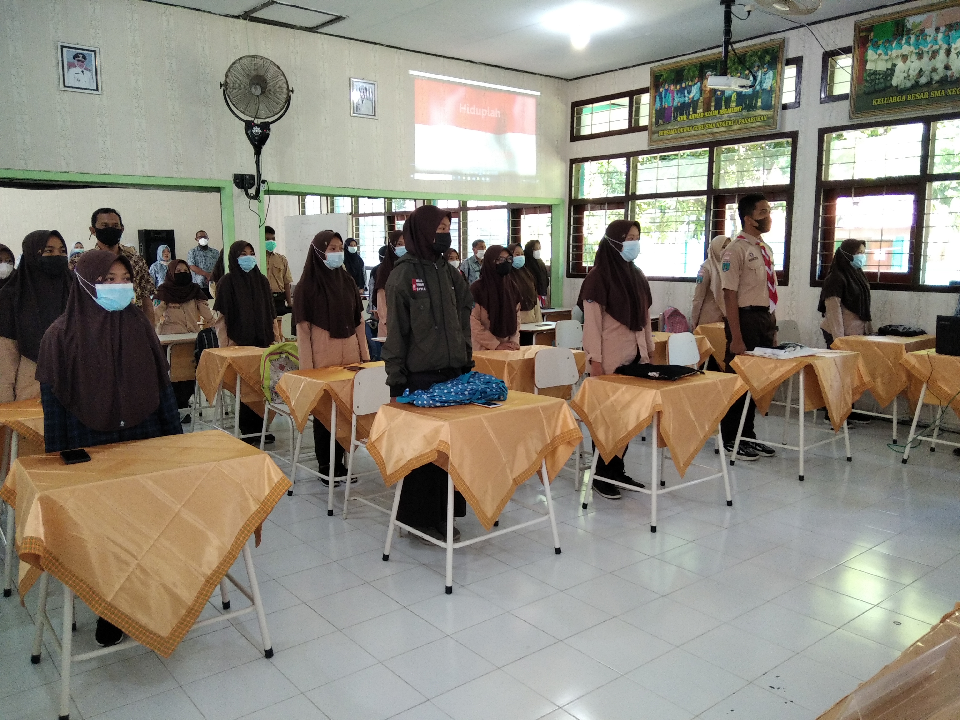 Launching Program "SMA Double Track" di SMAN 1 Panarukan