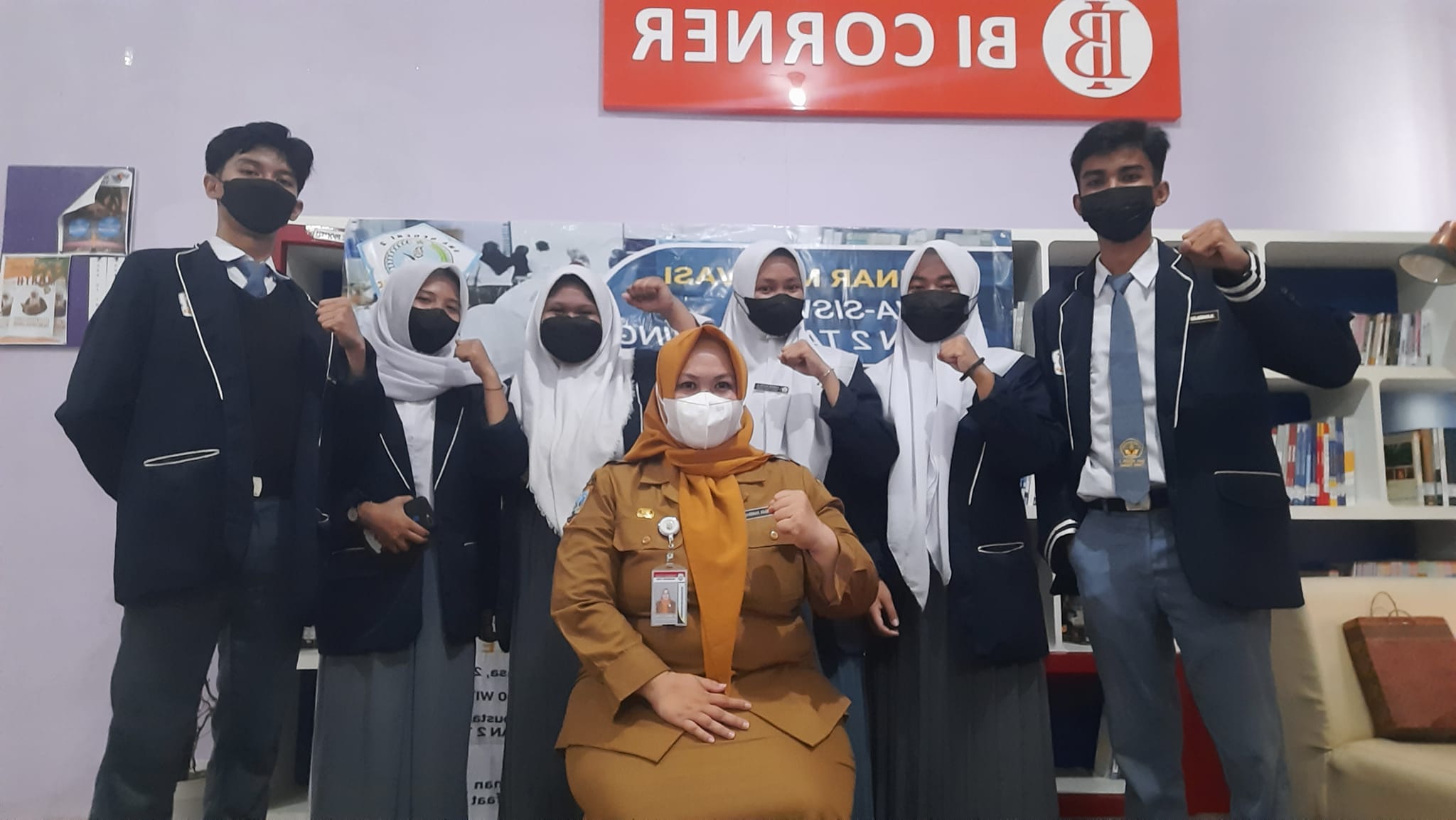 Seminar Motivasi bagi siswa siswi SMAN 2 Tana Tidung dengan Tema "Peran Generasi Muda di Era Bonus Demografi