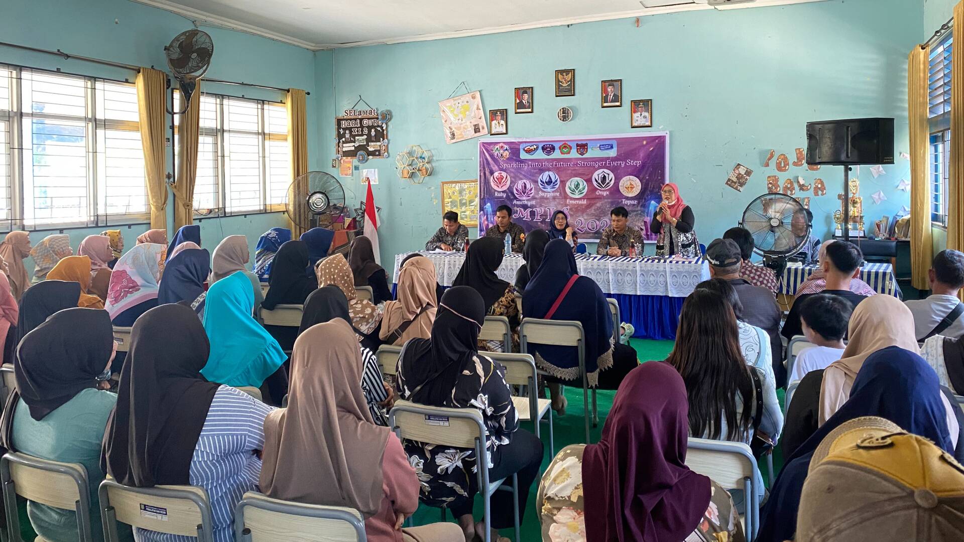 Sosialisasi Program PAKAM (Double Track) Kepada Wali Murid Kelas X