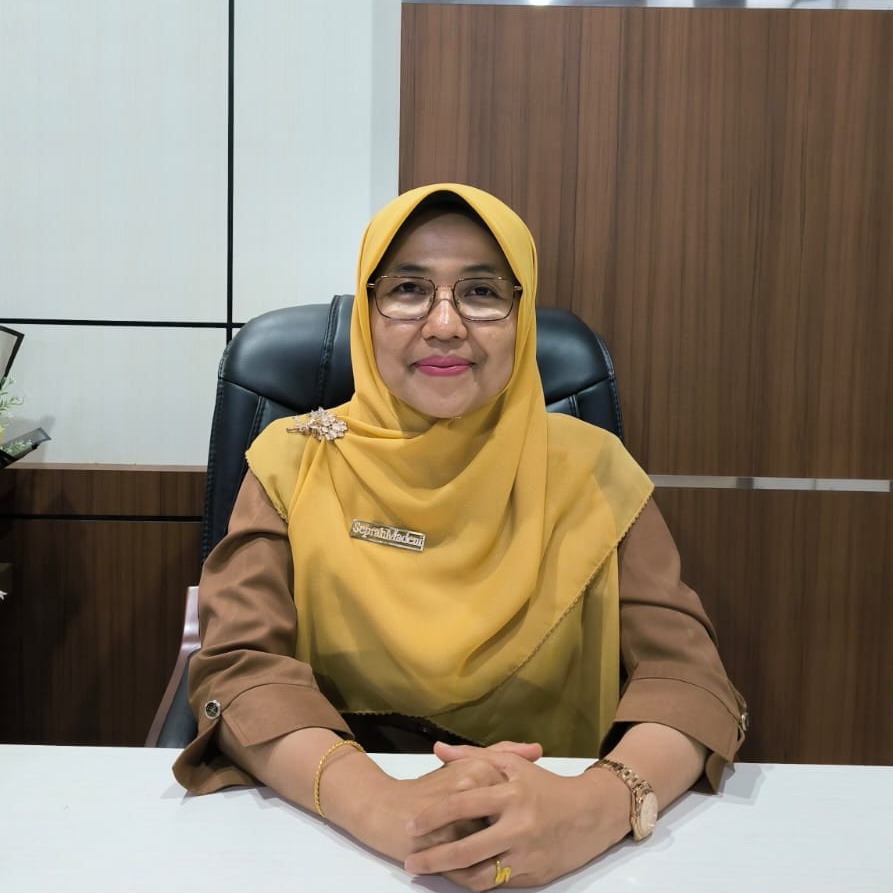 Foto Kepala Sekolah Seprah Madeni, M.Pd