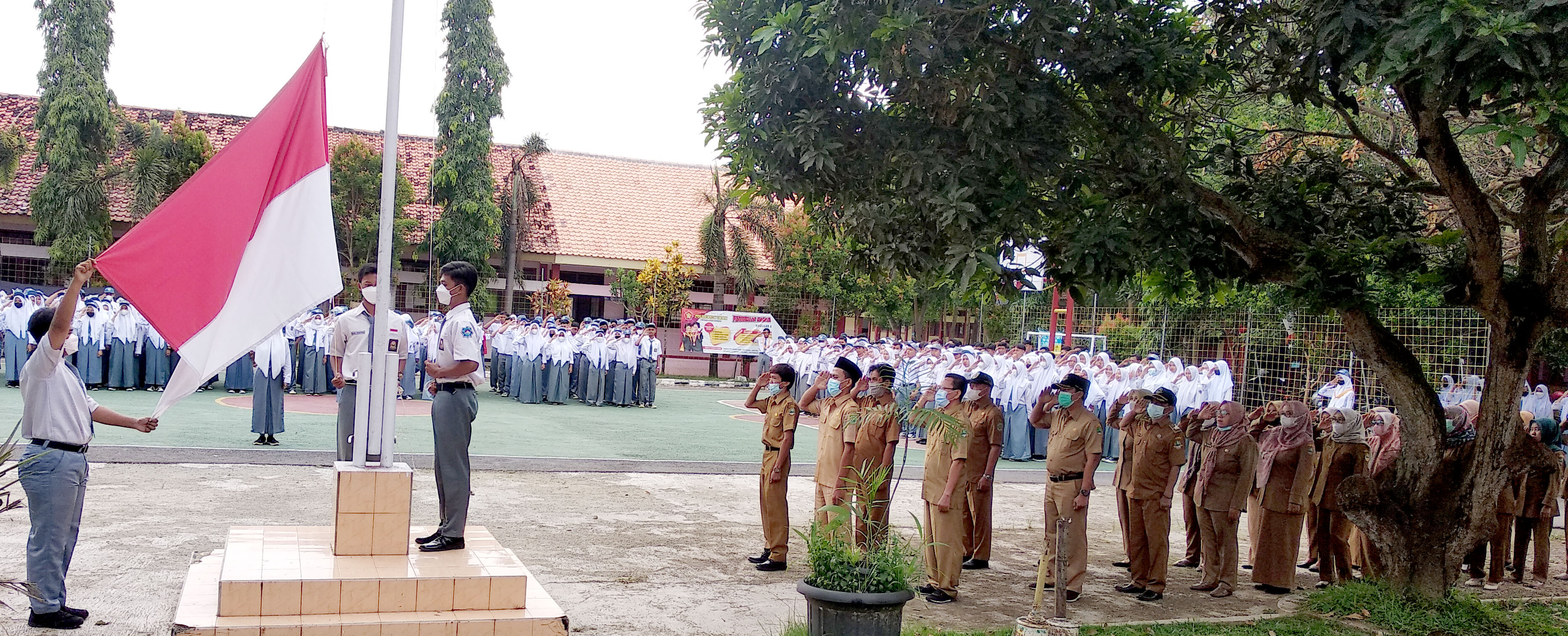 Guru dan Siswa