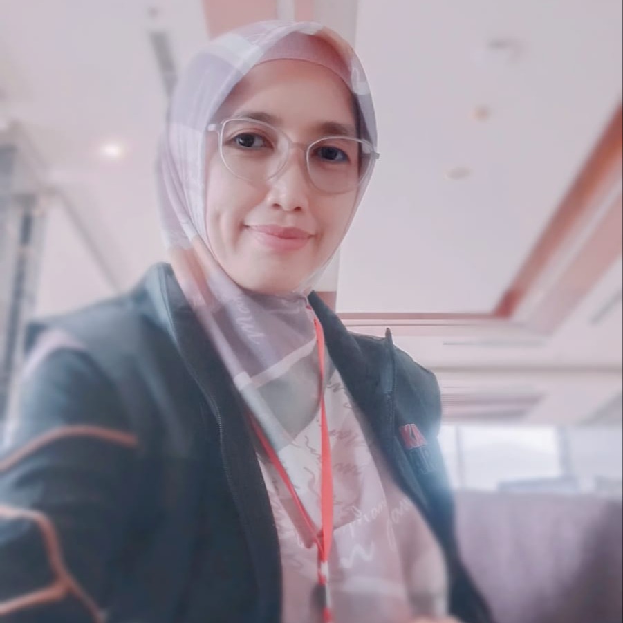 Foto Kepala Sekolah Eva Riani, S.Pd.