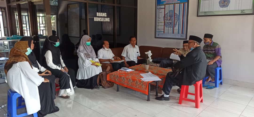 Pembinaan
