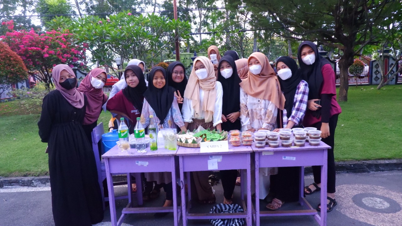 BAZAR & BUKA BERSAMA SMAN 1 TERARA 2022
