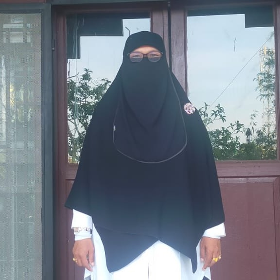 Foto Kepala Sekolah Kepala Sekolah SMAN 2 KEJURUAN MUDA