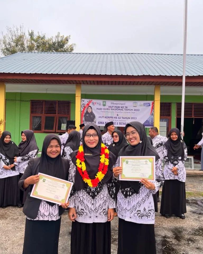 Peringatan HUT PGRI Ke-78 dan Hari Guru Nasional sekaligus HUT KORPRI Ke-52 Tahun 2023.