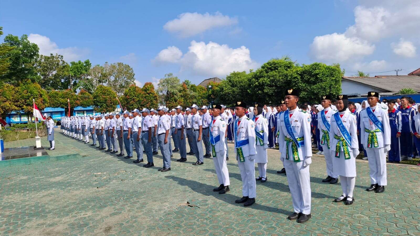 Pelantikan Pasukan Baris berbaris