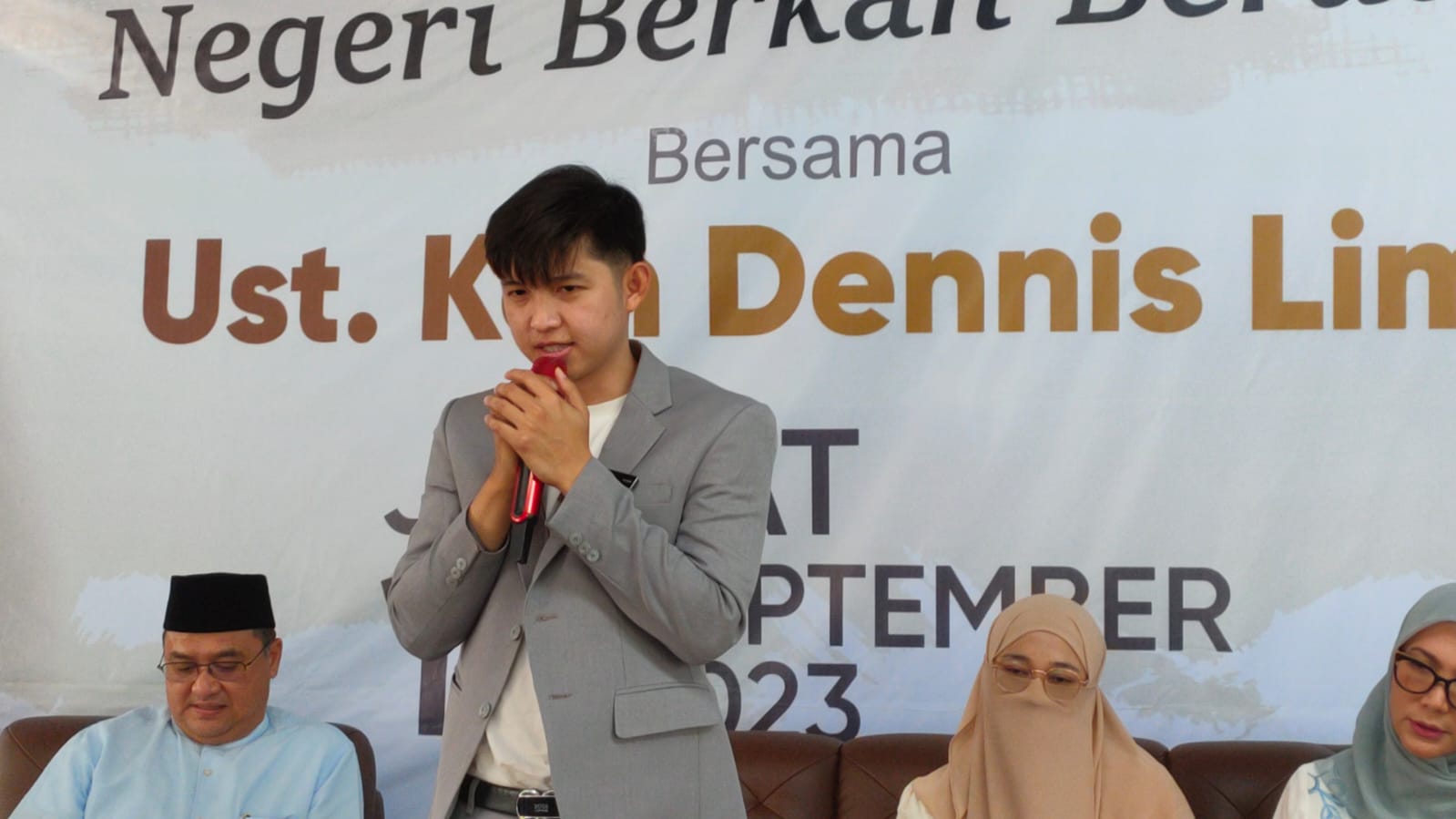 Tausiyah Koh Dennis