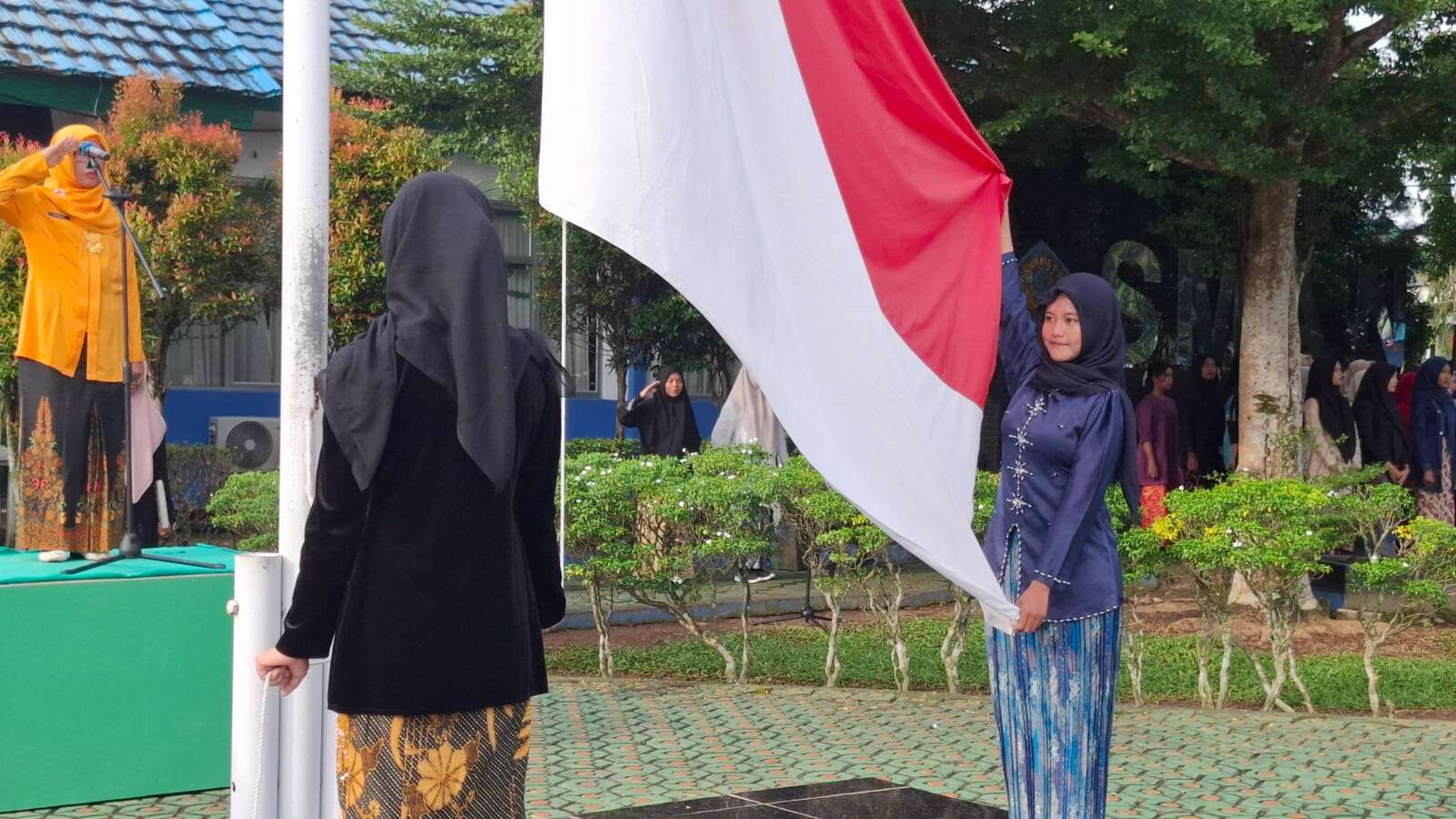 HARI KARTINI