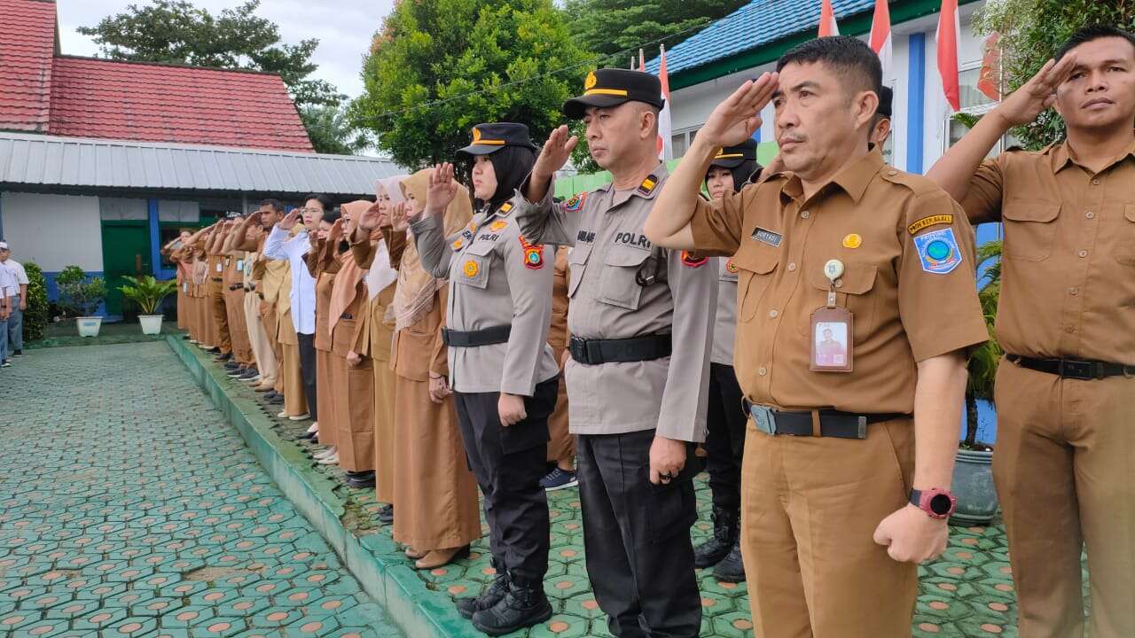 Upacara Bendera "Anti Geng Motor"