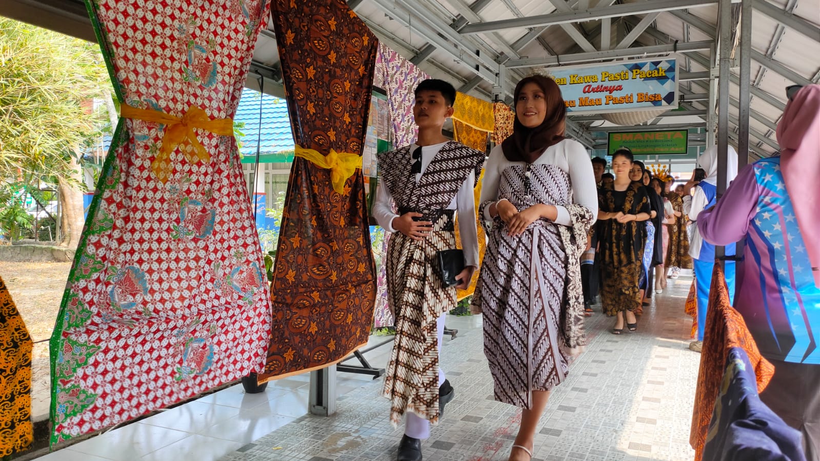 Hari Batik 2023