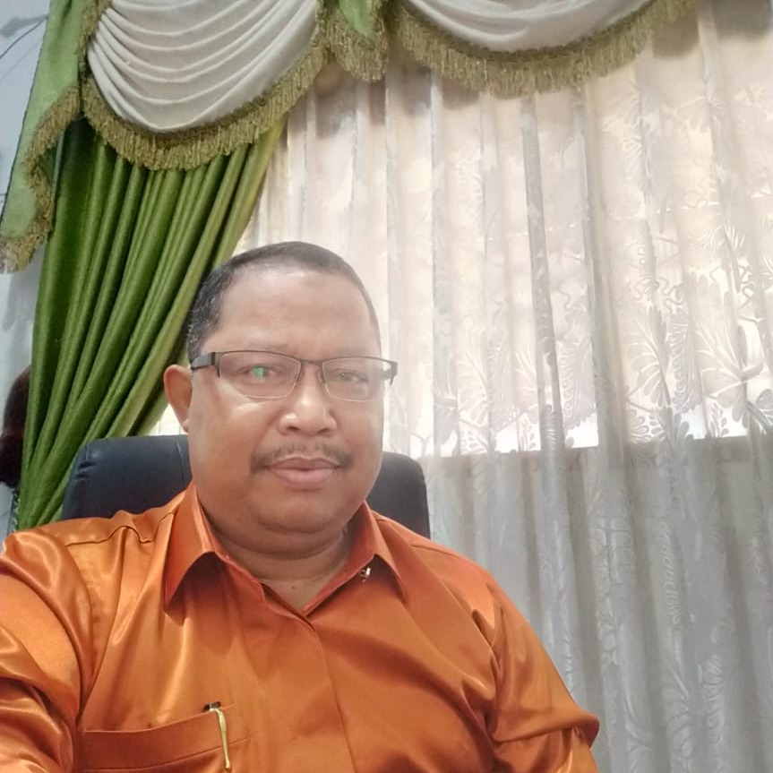 Foto Kepala Sekolah Dedi Suryadi, S.Pd., M.M