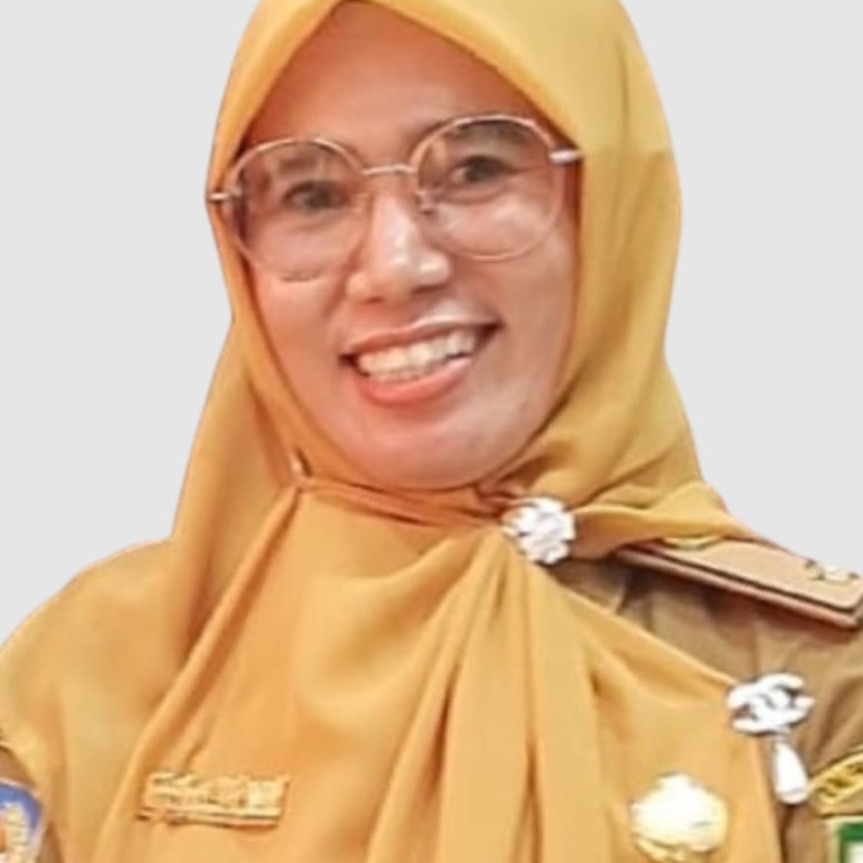Foto Kepala Sekolah NOFRI YANTI, M.Pd.