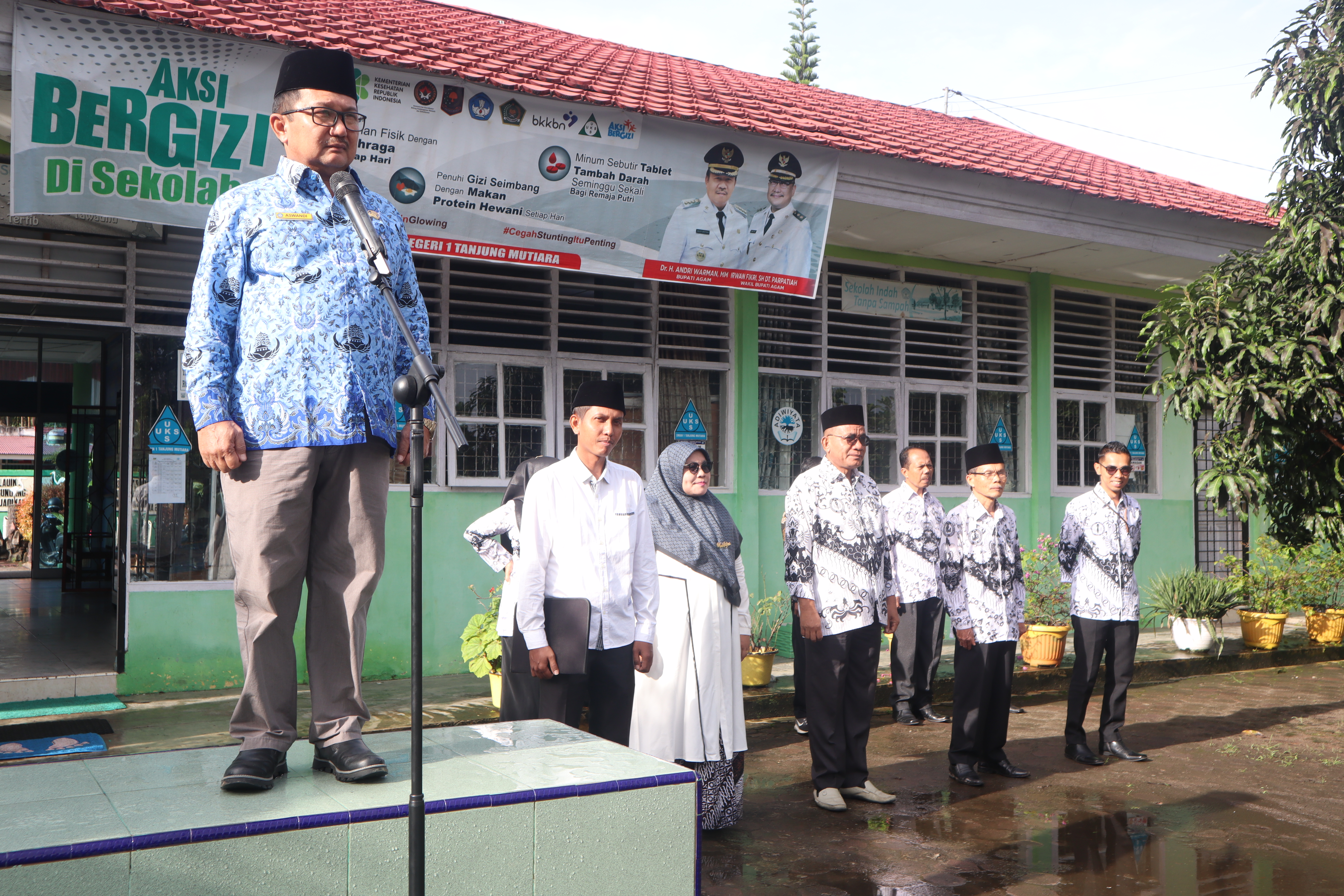 KEGIATAN UPACARA HARI GURU NASIONAL 25 NOVEMBER 2022