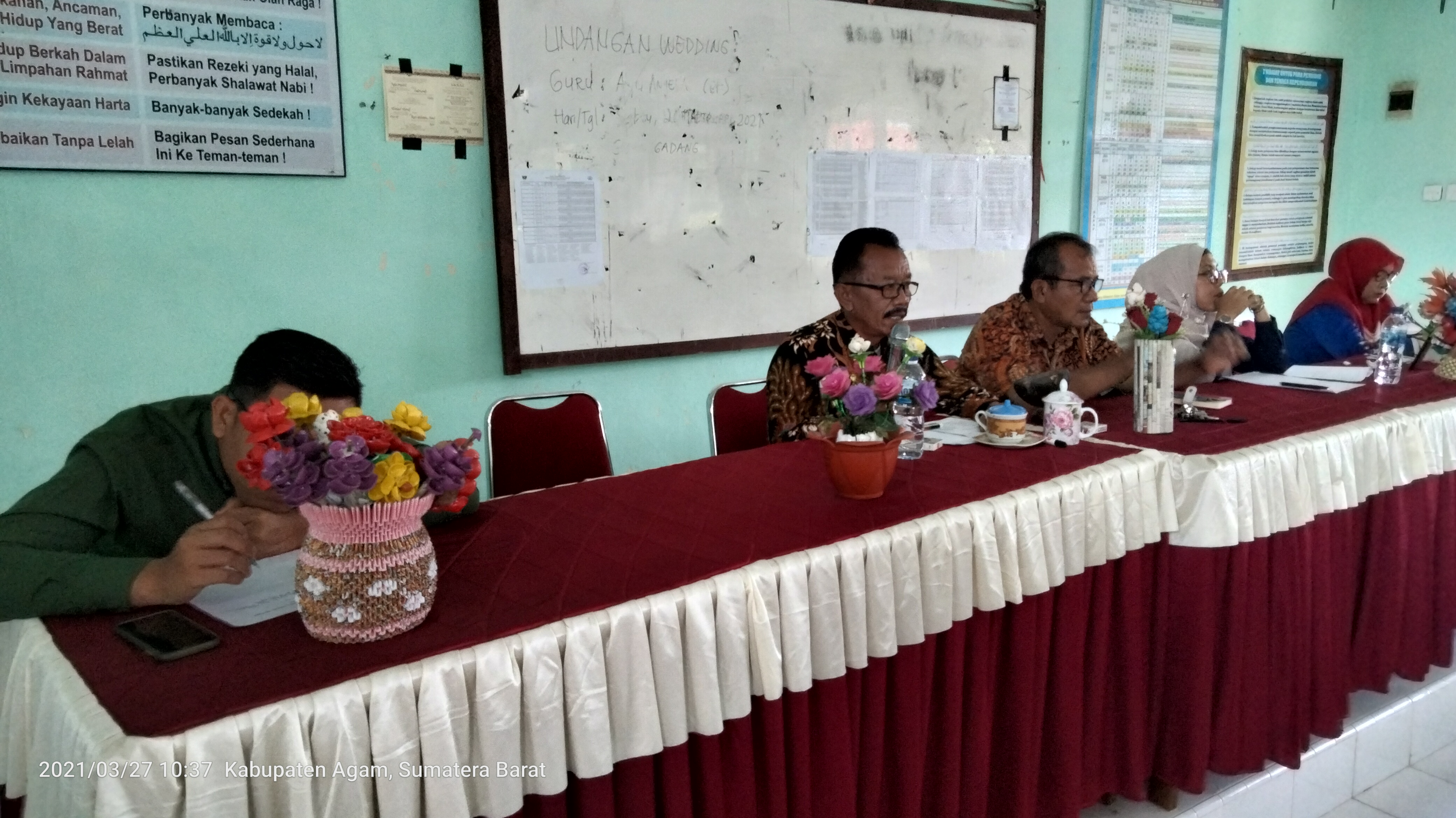 Acara Rapat Dinas
