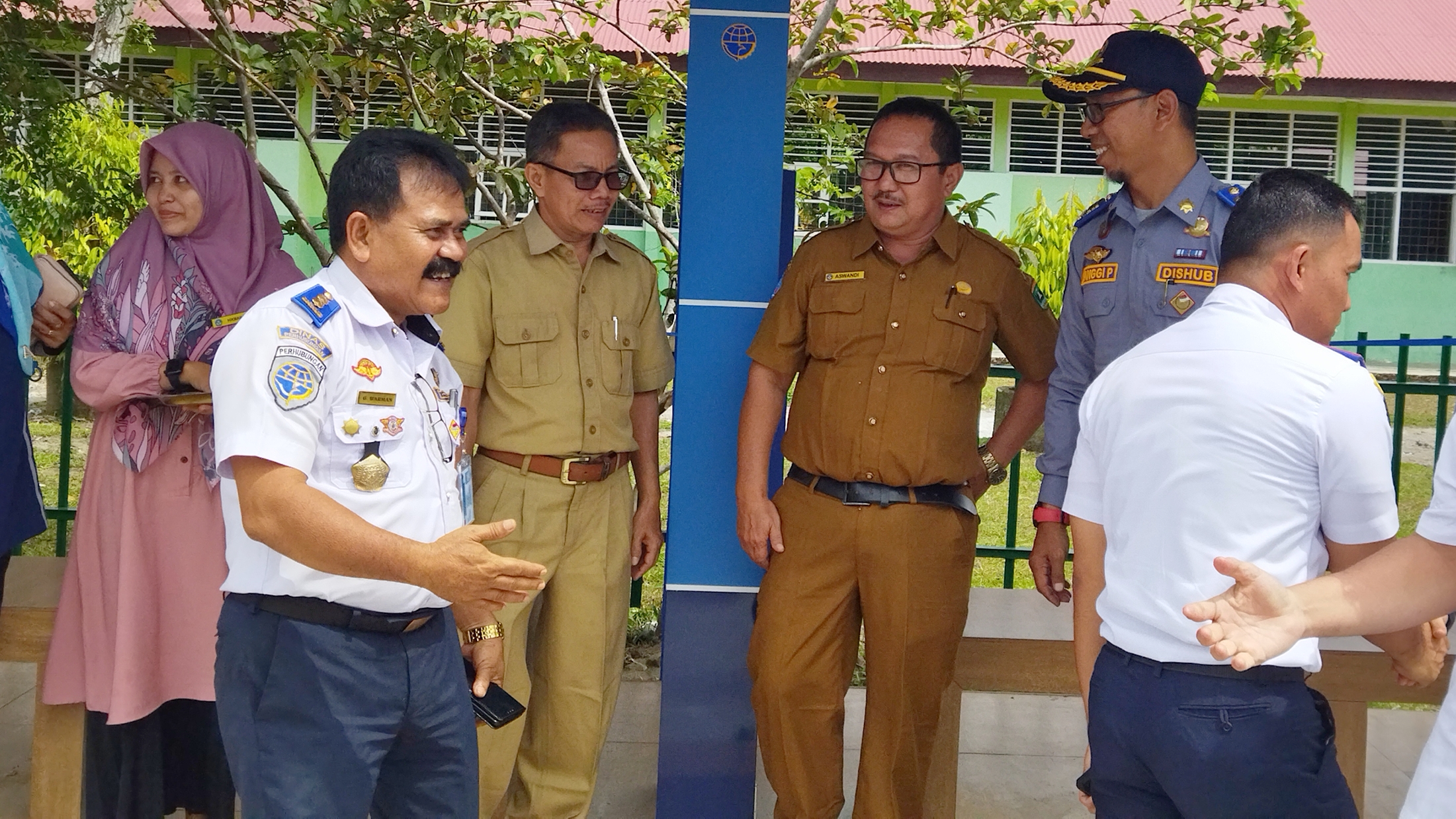 KEGIATAN PERESMIAN HALTE SMAN 1 TANJUNG MUTIARA