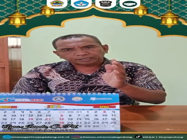 Bahagia itu ketika hati kita lebih sibuk mengejar akhirat daripada kita takut kehilangan dunia.