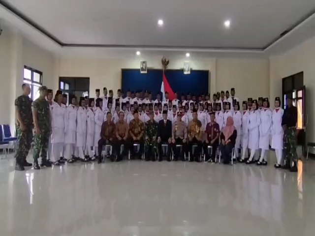 UPACARA KEMERDEKAAN INDONESI 17 AGUSTUS 2025 DI SMAN MOJOGEDANG