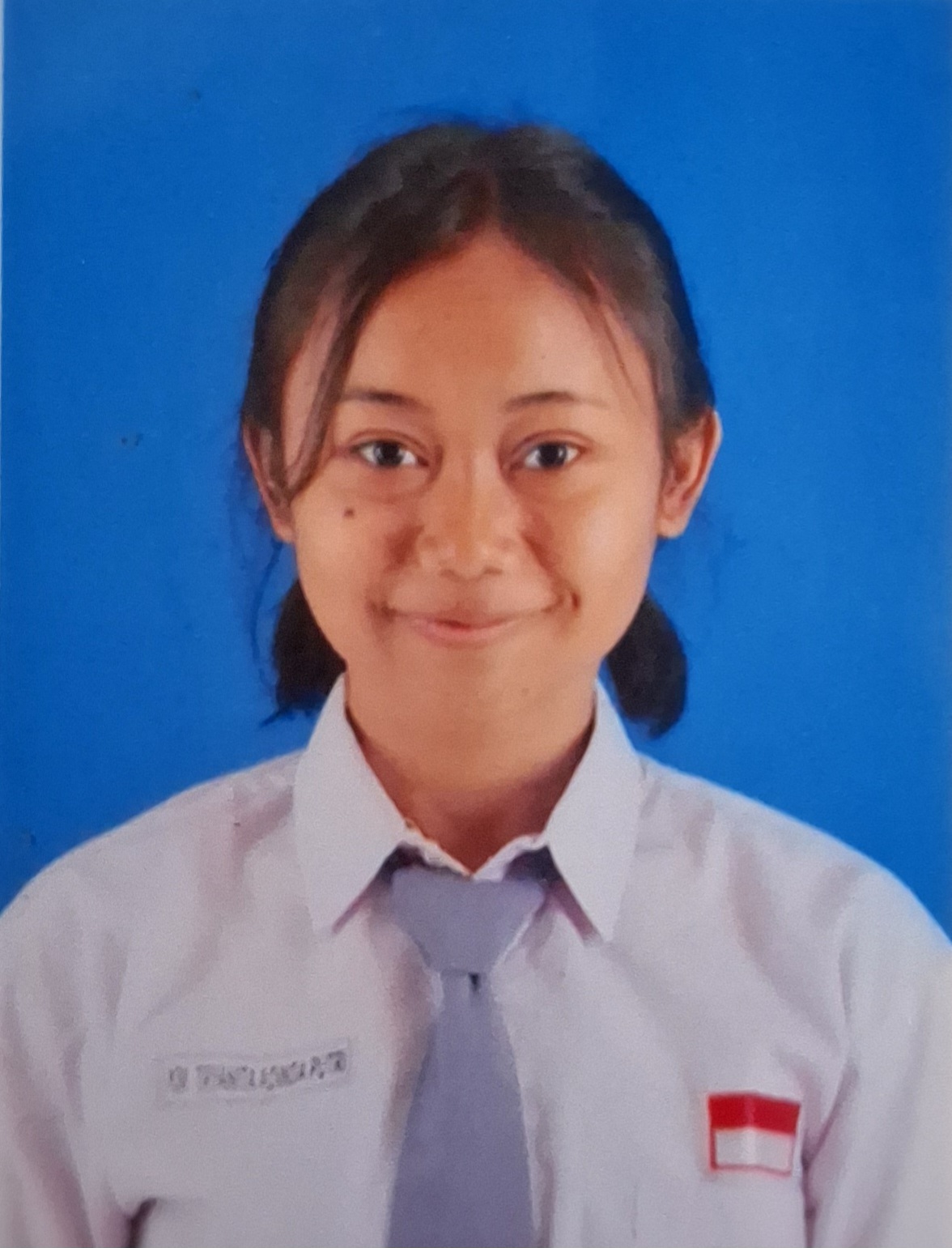 Komang Tryanita Adinda Putri