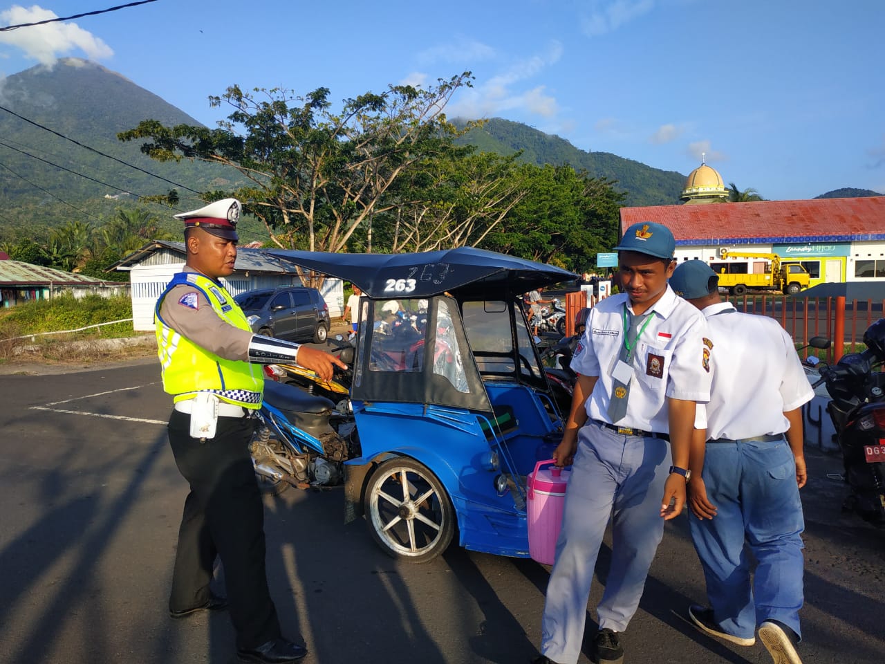 KEGIATAN KEMAH PKS DI POLSEK