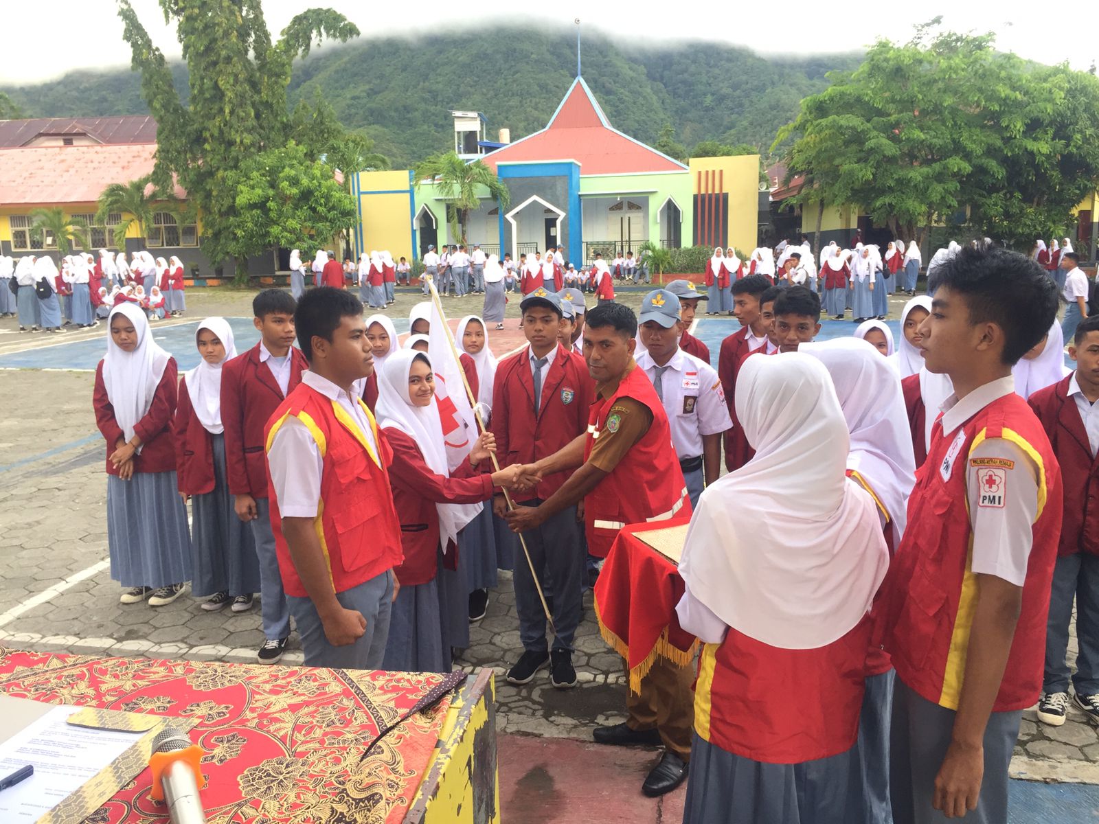 Pelantikan pengurus PMR SMAN 1 Tidore Kepulauan Tahun 2024