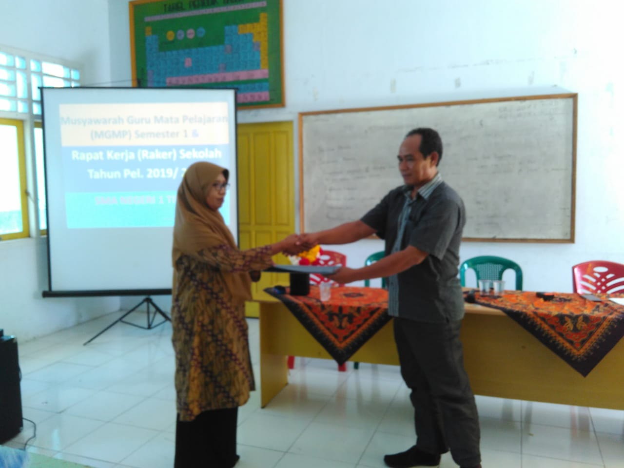PENUTAUPAN MGMP