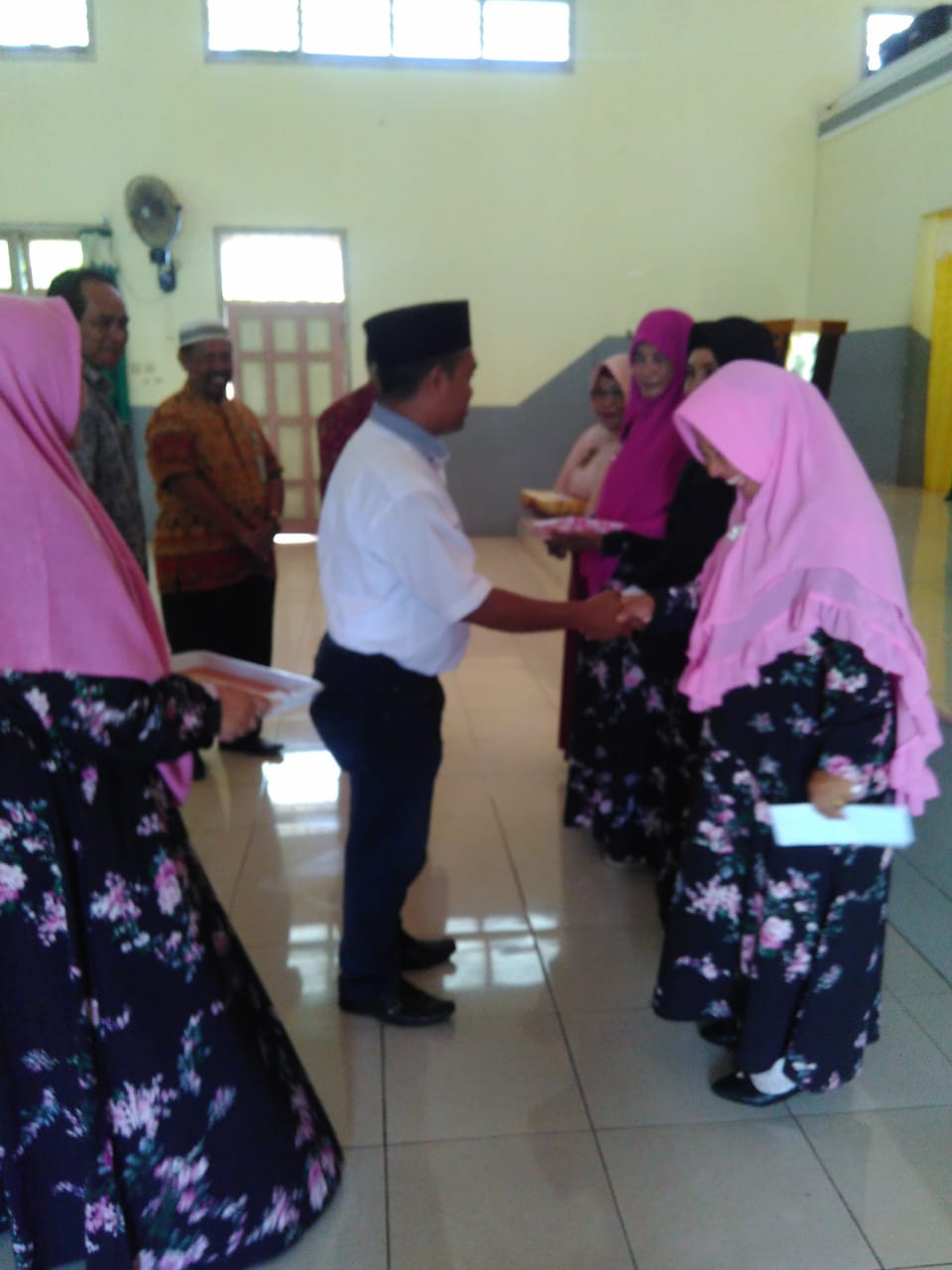 PENERIMAAN LAPORAN UJIAN AKHIR SEMESTER