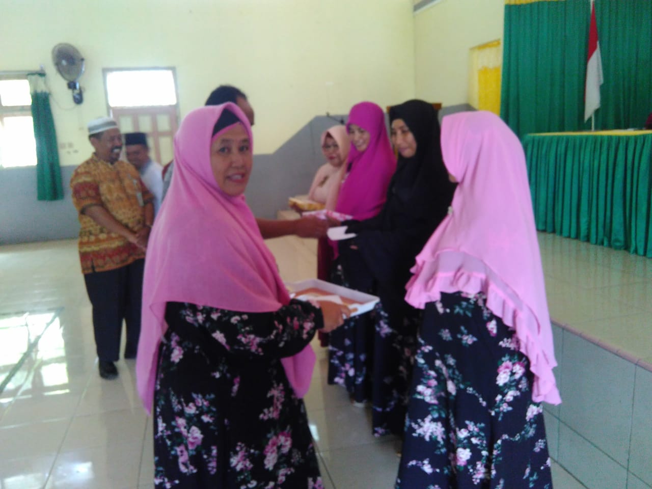 PENERIMAAN LAPORAN UJIAN AKHIR SEMESTER