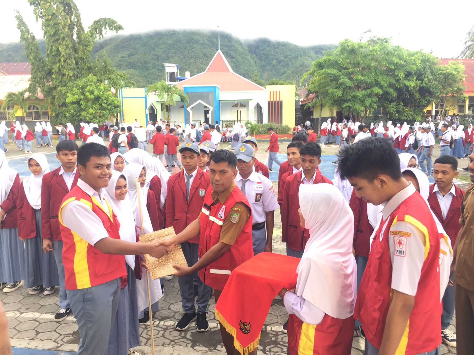 Pelantikan pengurus PMR SMAN 1 Tidore Kepulauan Tahun 2024
