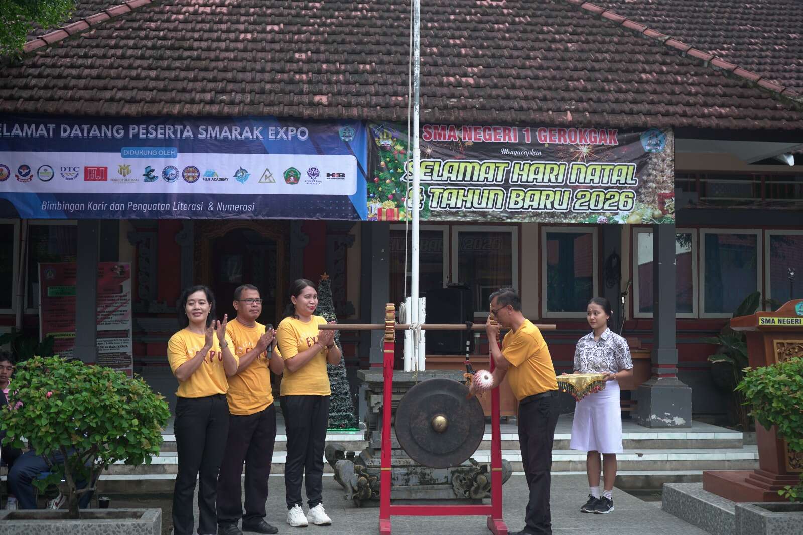 EXPO